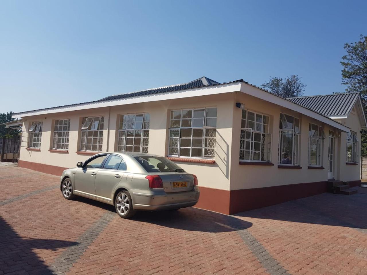 Lynm Residence Harare Exterior foto